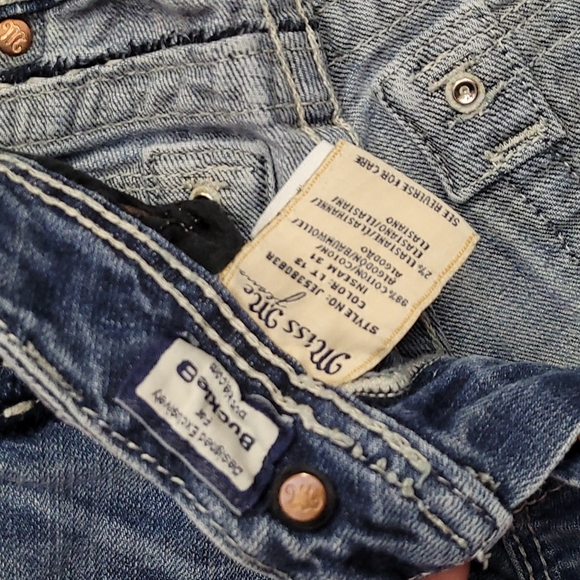 Miss Me Jeans - Picture 4 of 5